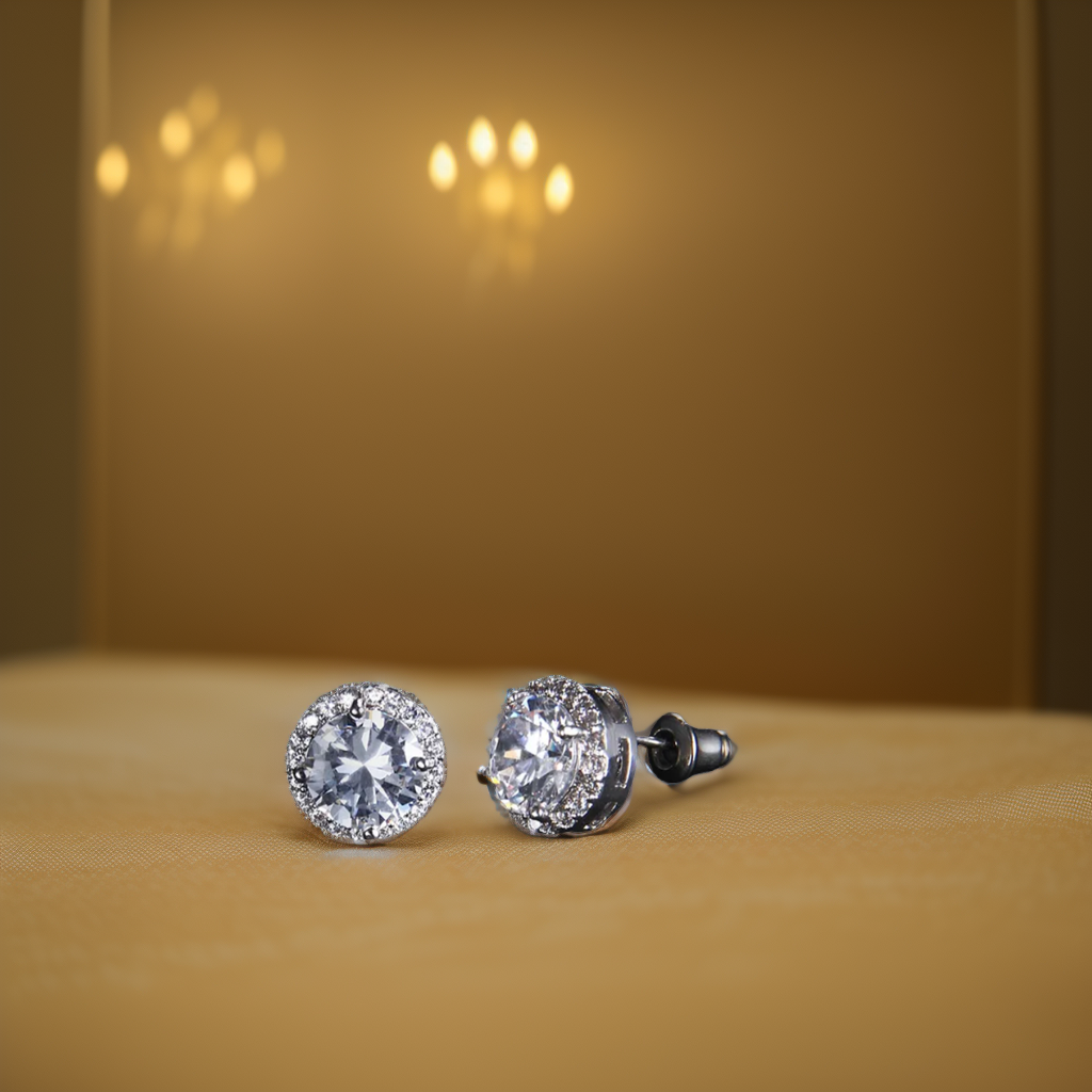 Diamond Shaped Zirconium Earstuds