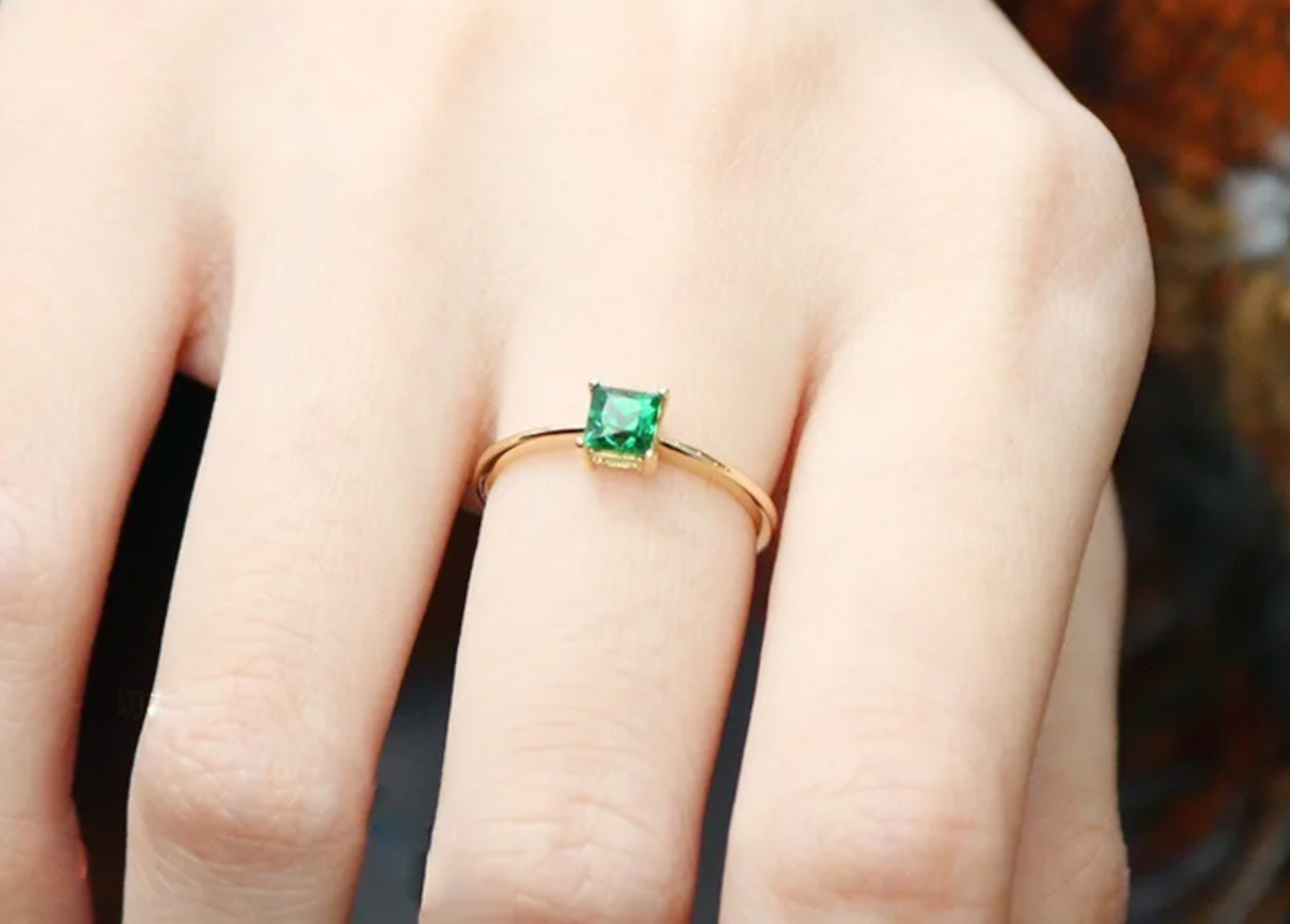 Emerald Green Color 925 Silver Minimalist Ring