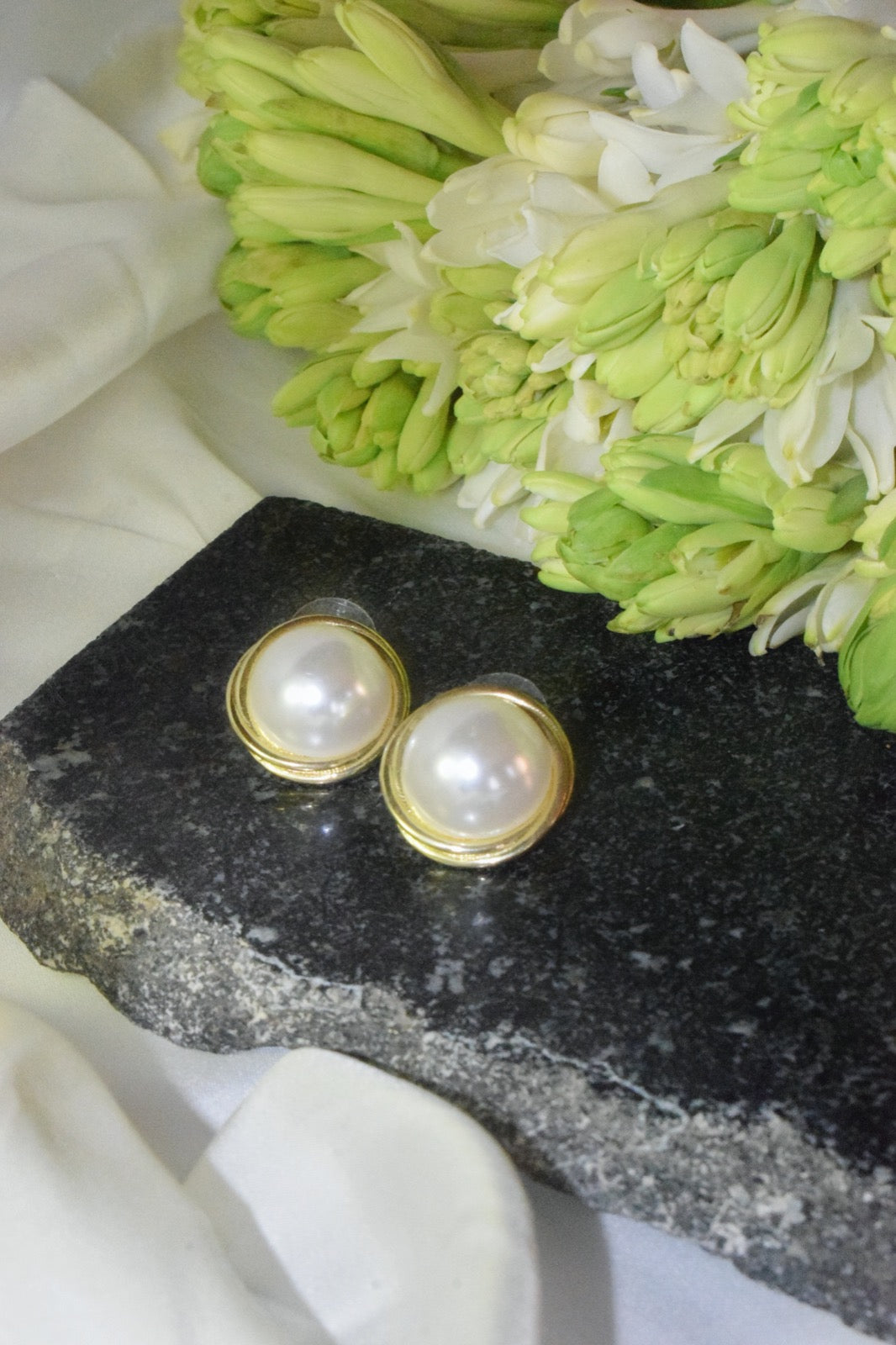 Pearl Ear Studs